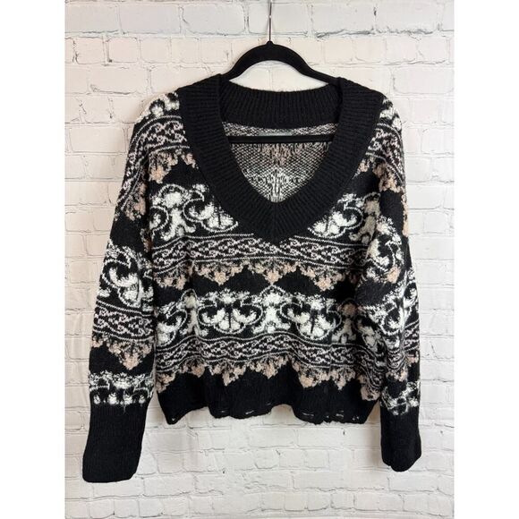 BY ANTHROPOLOGIE black white wool blend oversized knit sweater pullover M NWOT - Picture 3 of 10